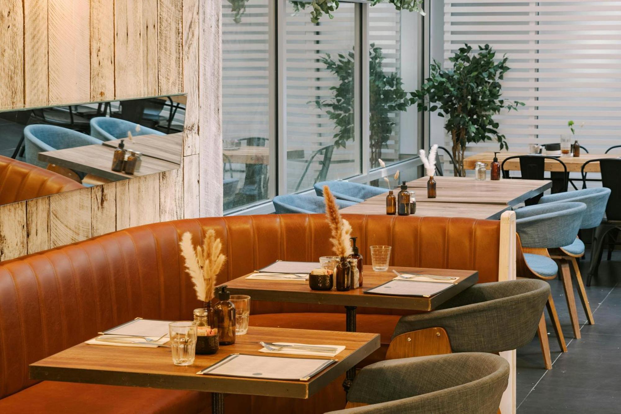 Hotel Sonder Henri On 24
