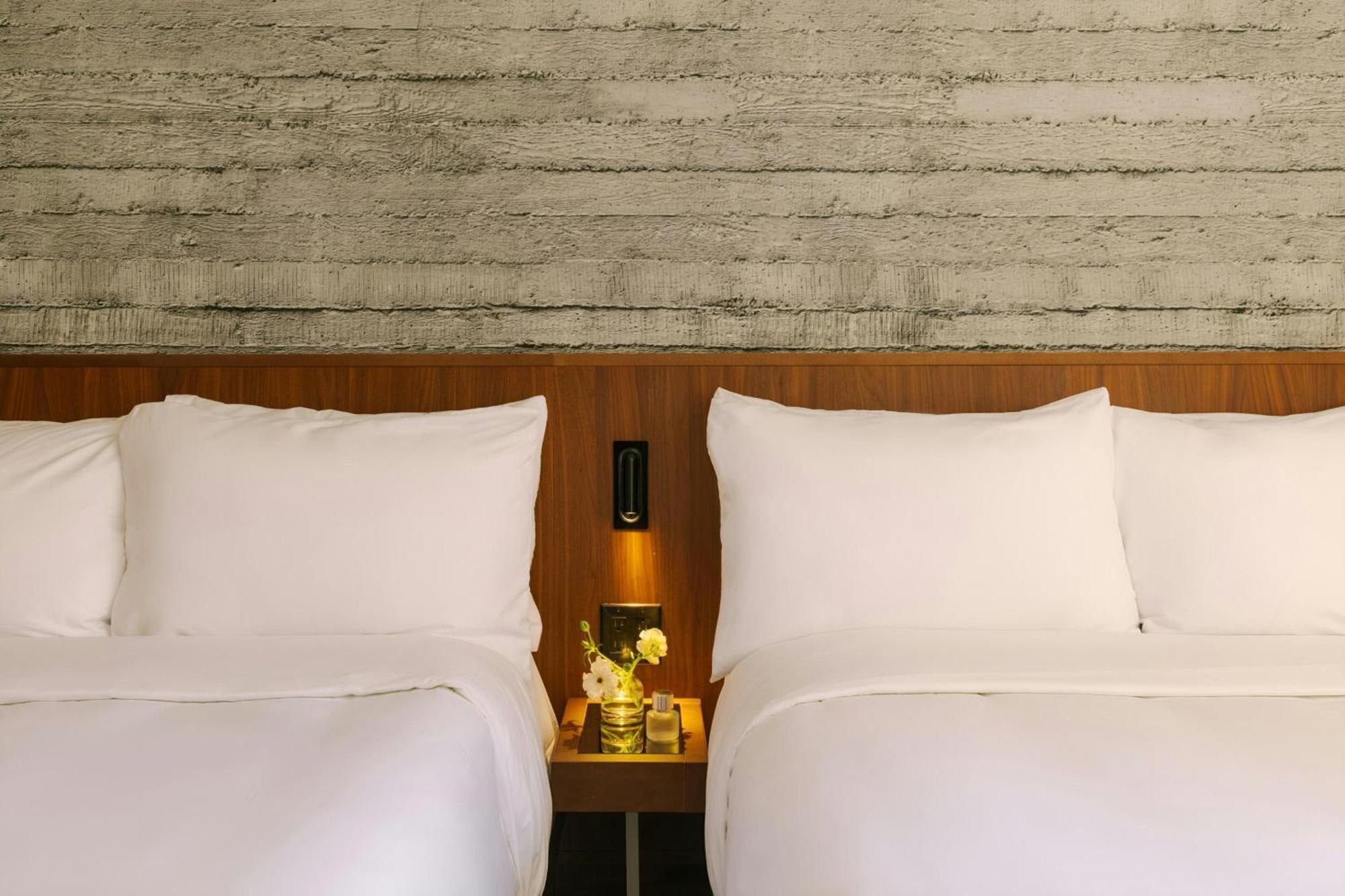 Sonder Henri On 24 Hotel